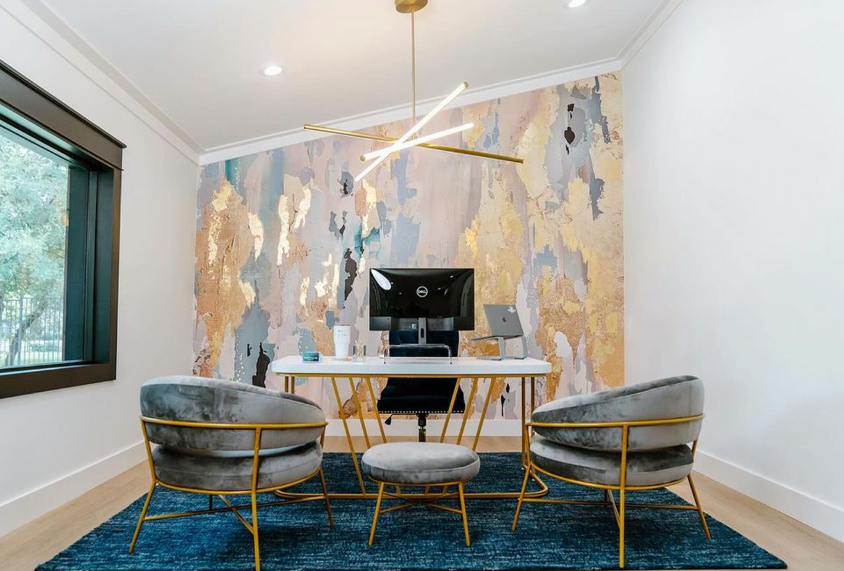 Wallpaper Installation Detail